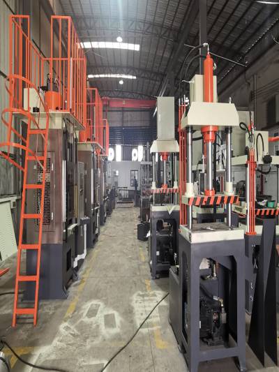 生產(chǎn)車(chē)間